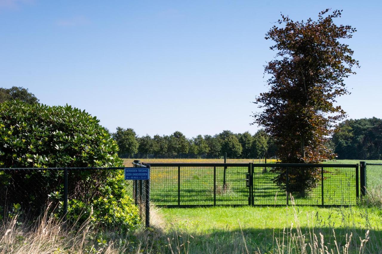 Bed And Breakfast Lindershoeve Bergeijk Exterior foto